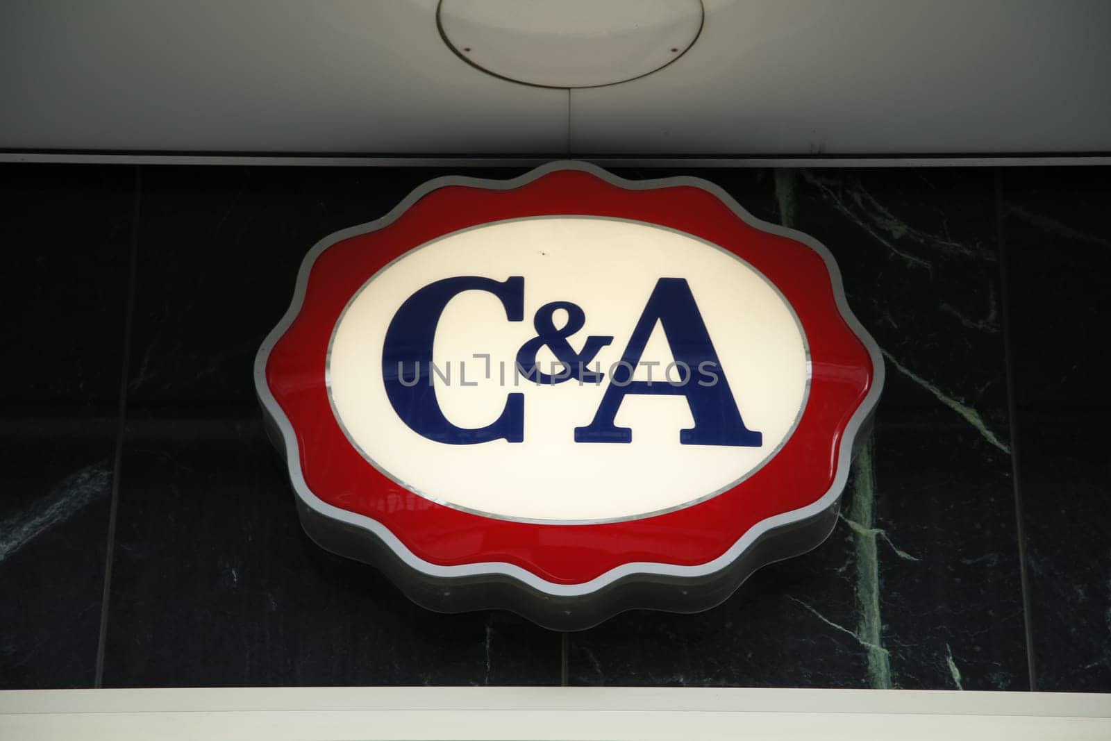 C&A