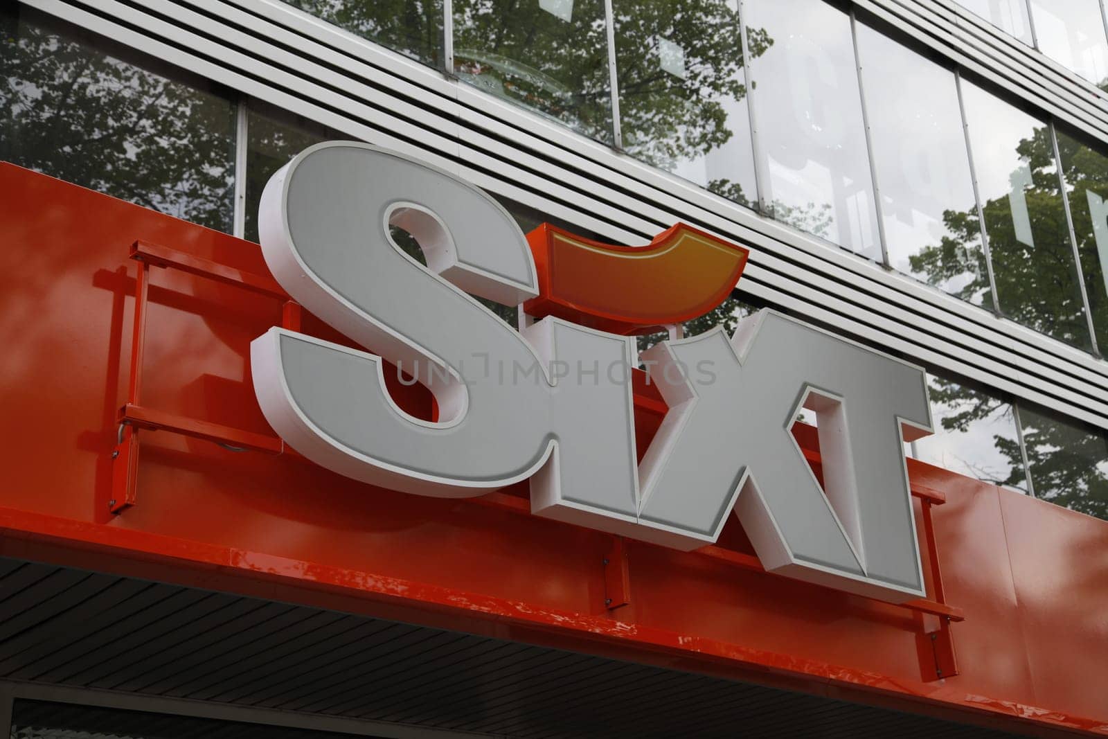Sixt