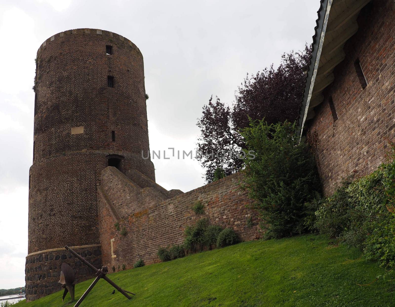 Mill Tower - City Wall Rees