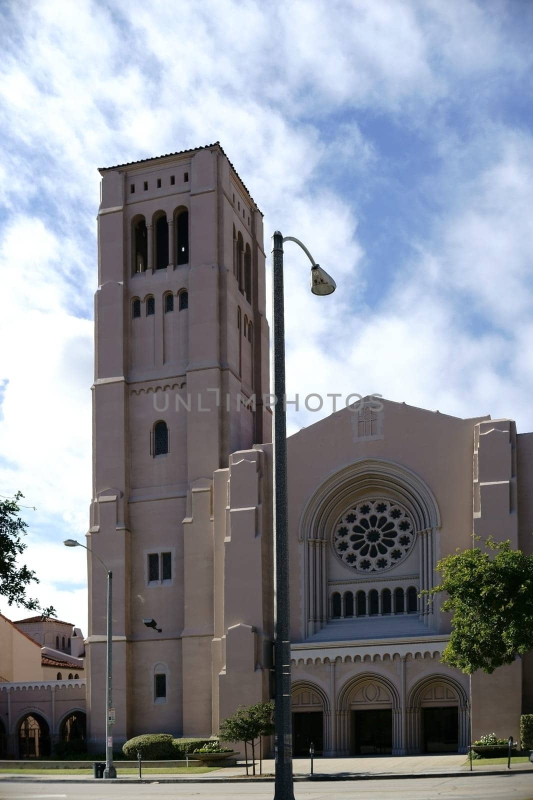 The tower and entrances of the First Baptist Church on North Marengo Avenue in Pasadena.