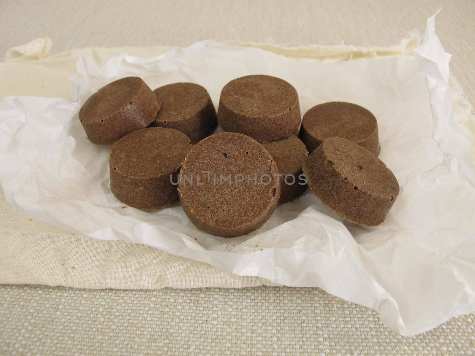 Homemade vegan chocolate with cocoa butter,coconut oil,rice syrup and cocoa