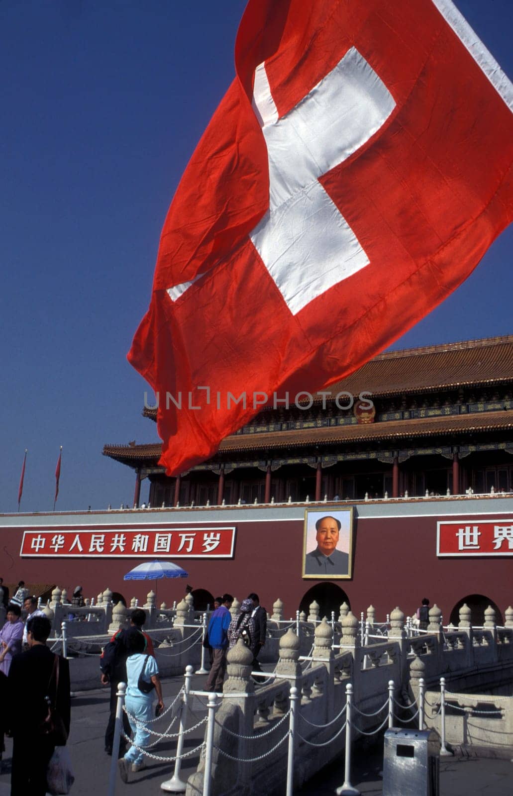 at swiss falg at a gouvernment visit at the forbidden city in the city of beijing in the east of china in east asia.