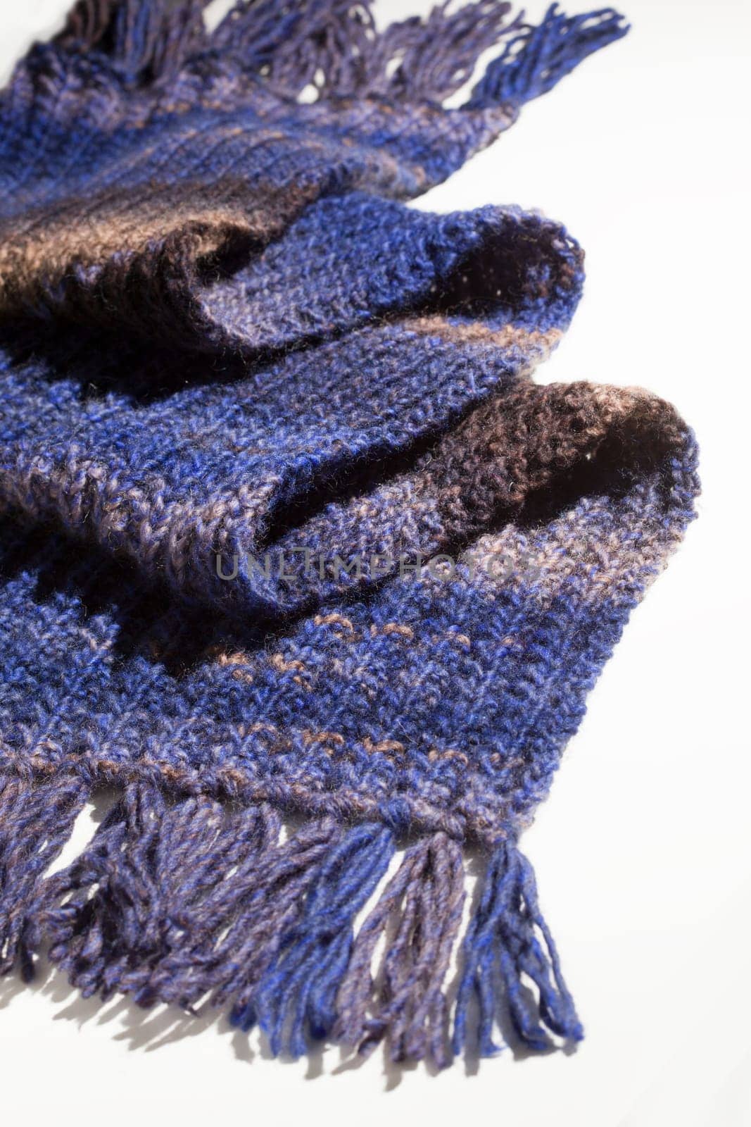 Men or women fshionable accesory handmade of wool