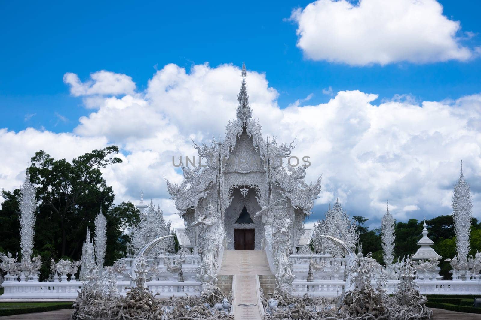 white temple in Thailand near Chiang Rai as a tourist attraction