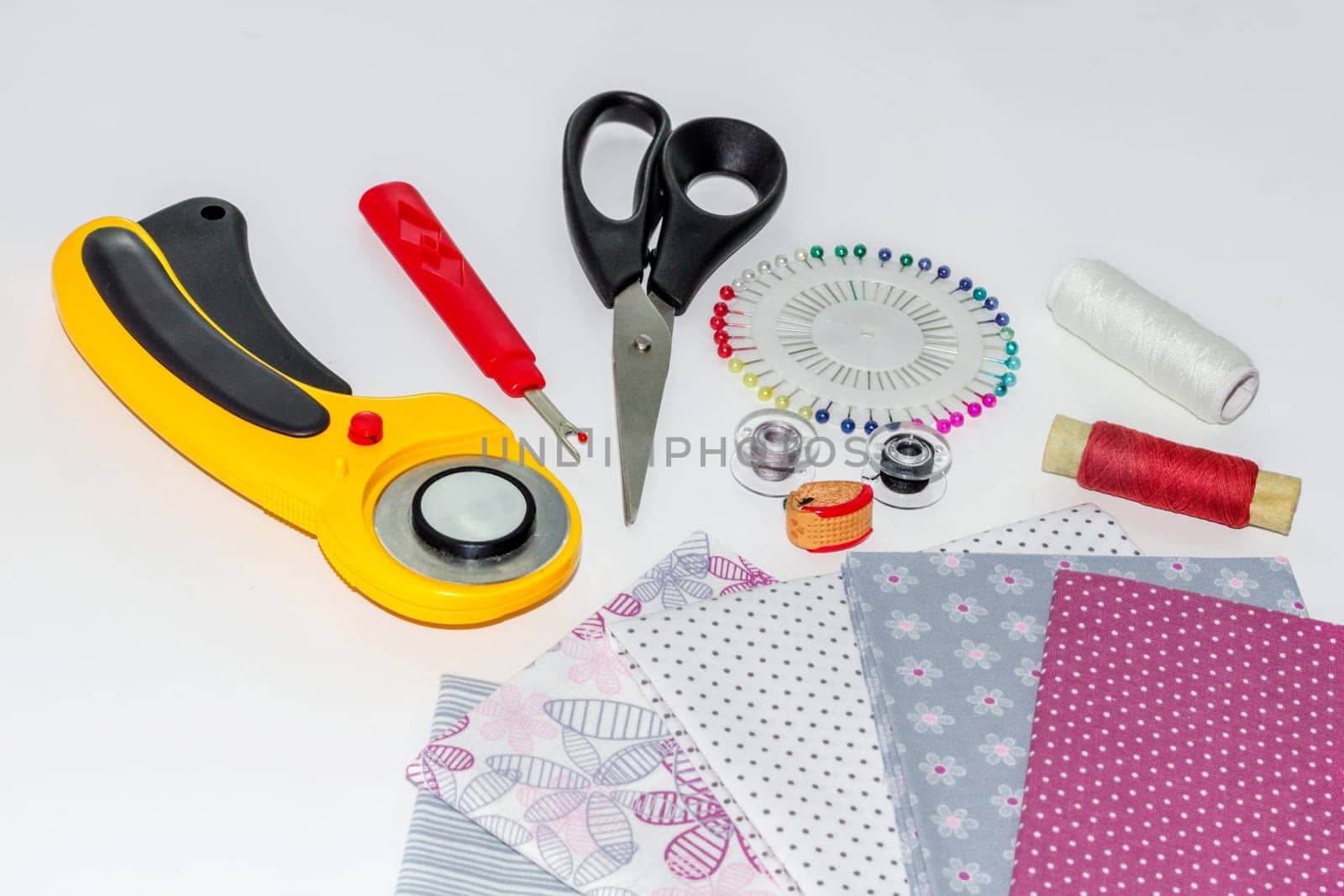 Patchwork instruments, items and fabrics composition