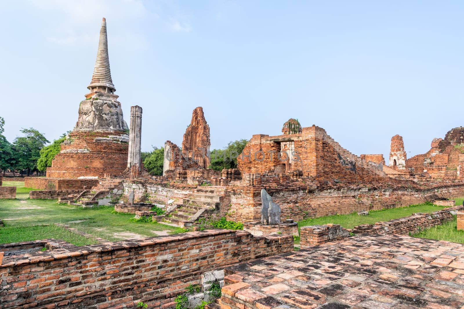 Ancient ruins of pagoda at Wat Phra Mahathat temple is a famous attractions in Phra Nakhon Si Ayutthaya Historical Park, Thailand