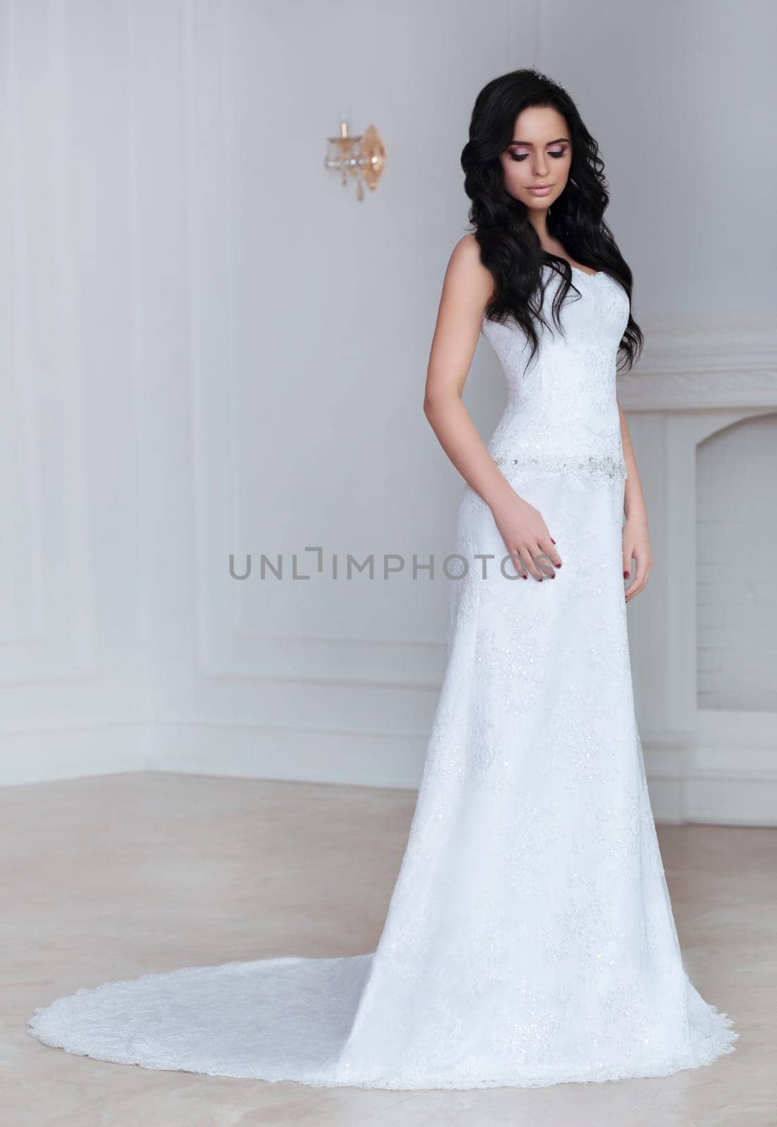 Full length portrait of a beautiful bride.