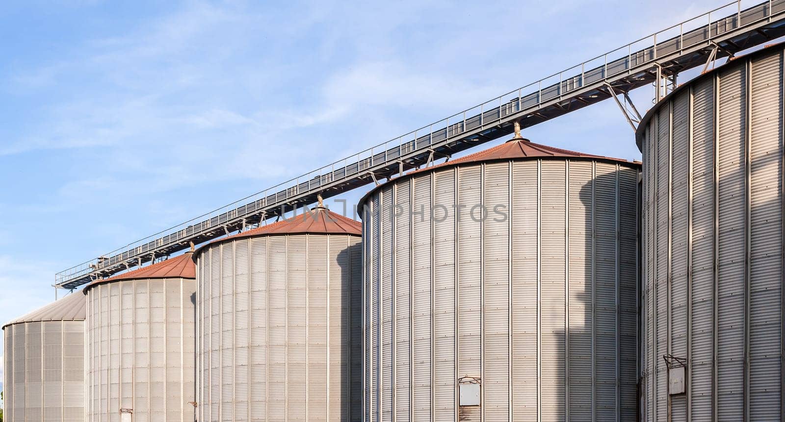 Storage facility cereals and production of biogas  silos and drying towers