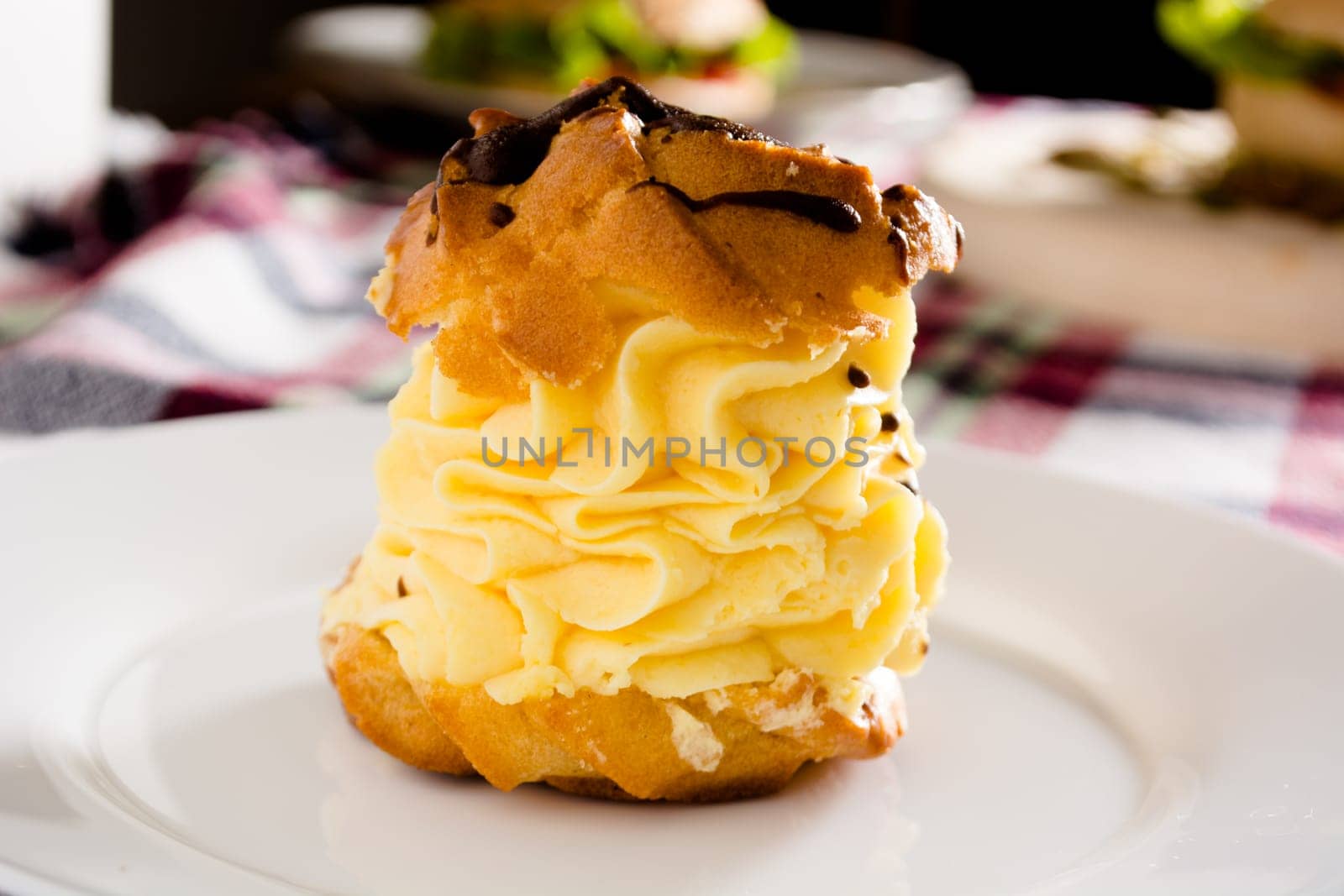 Cream Pie. Two layers of puff pastry filled with whipped cream.