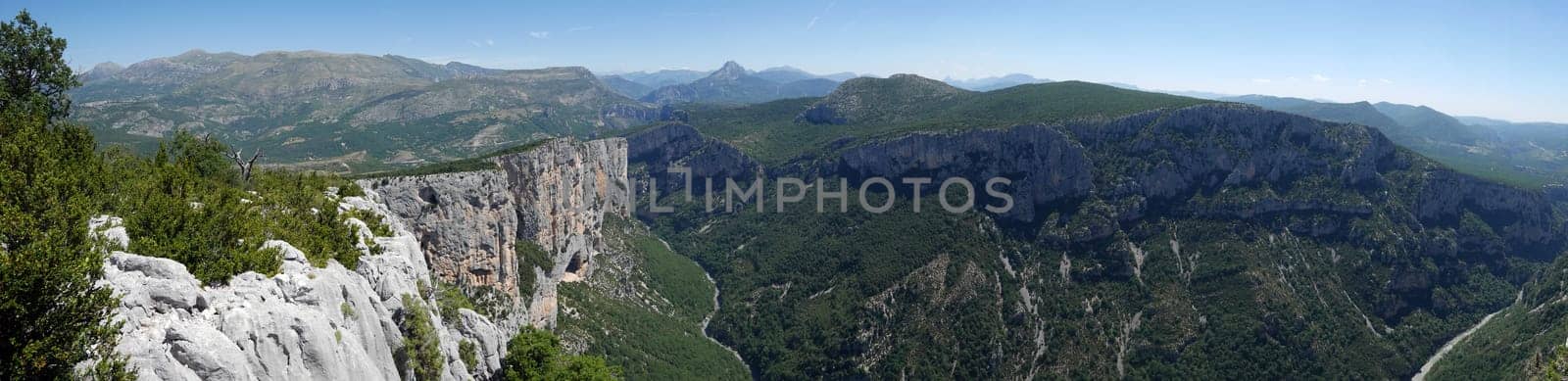 gorges du verdon,canyon,verdon,river,rock,landscape,provence,france,nature,forest,forests,wide,panorma,sky,steep,nobody,holiday,adventure,travel,quiet,summer,gorge,hiking,climbing