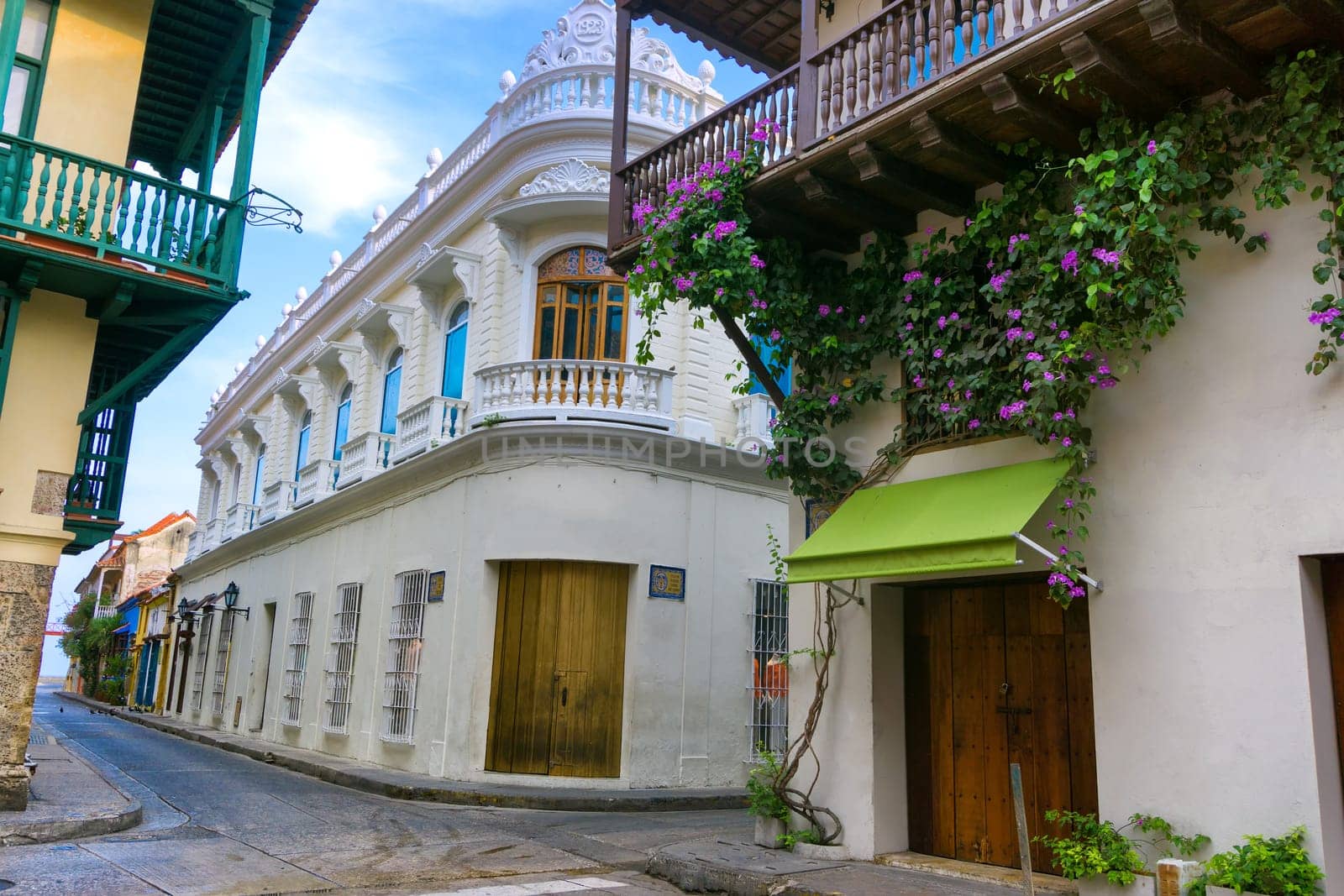 Street corner of beautiful colonial architecture in Cartagena, Colombia