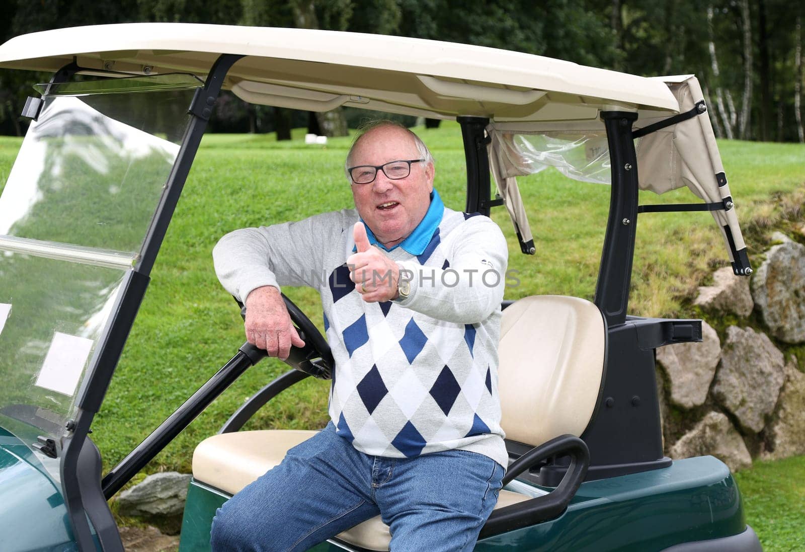 uwe seeler,.fischereihhafen golf trophy cup 2016 charity golf on wendlohe favor of uwe_seeler foundation in hamburg on 09.05.2016