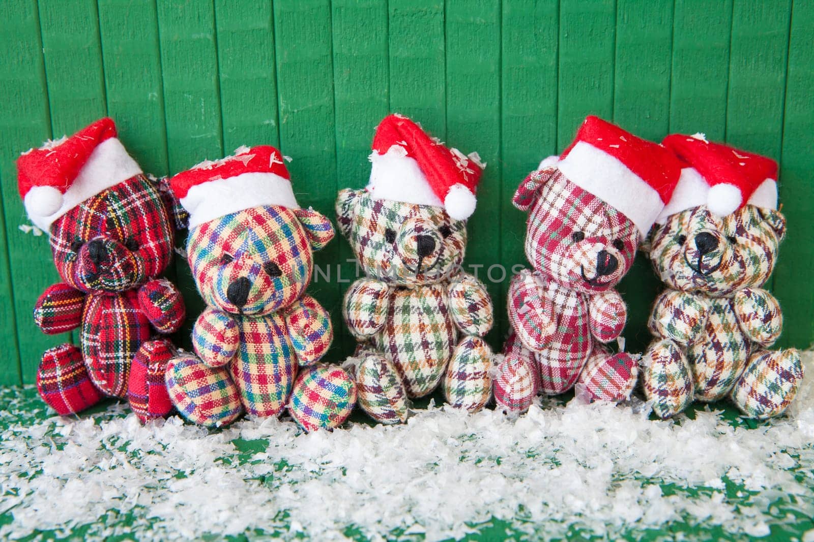 Small teddy bearers with Nikolaus Muetzen on Gruen