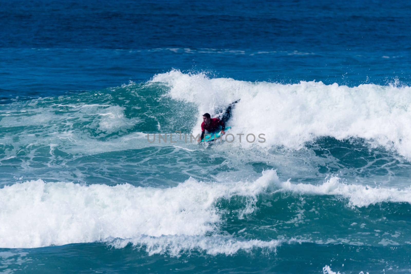 VIANA DO CASTELO, PORTUGAL - SEPTEMBER 22, 2016: Dave Hubbard (HAW) during  the Viana World Bodyboard Championship 2016.