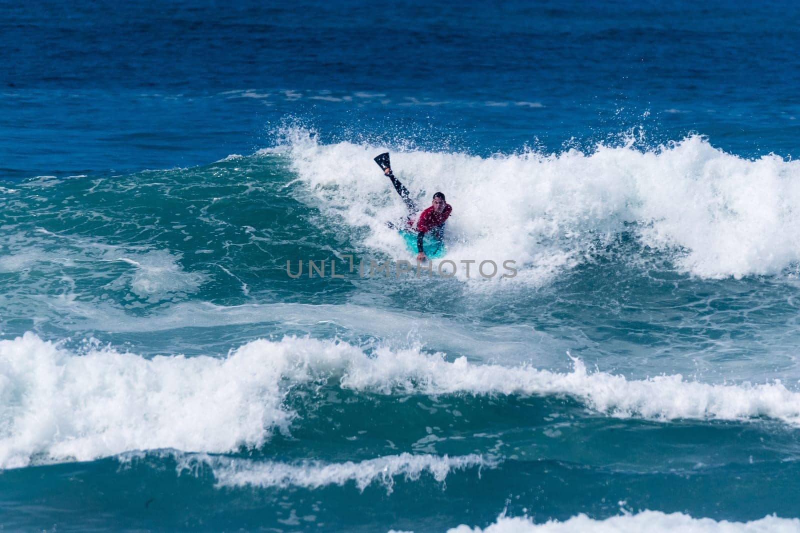 VIANA DO CASTELO, PORTUGAL - SEPTEMBER 22, 2016: Dave Hubbard (HAW) during  the Viana World Bodyboard Championship 2016.