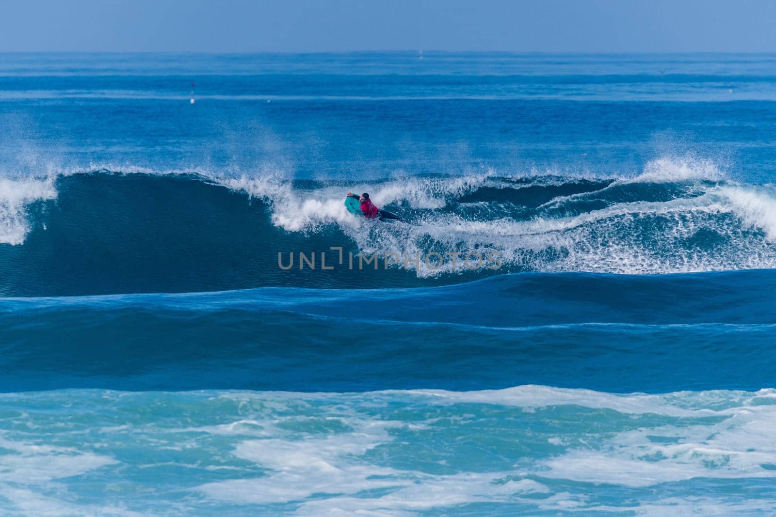 VIANA DO CASTELO, PORTUGAL - SEPTEMBER 22, 2016: Dave Hubbard (HAW) during  the Viana World Bodyboard Championship 2016.