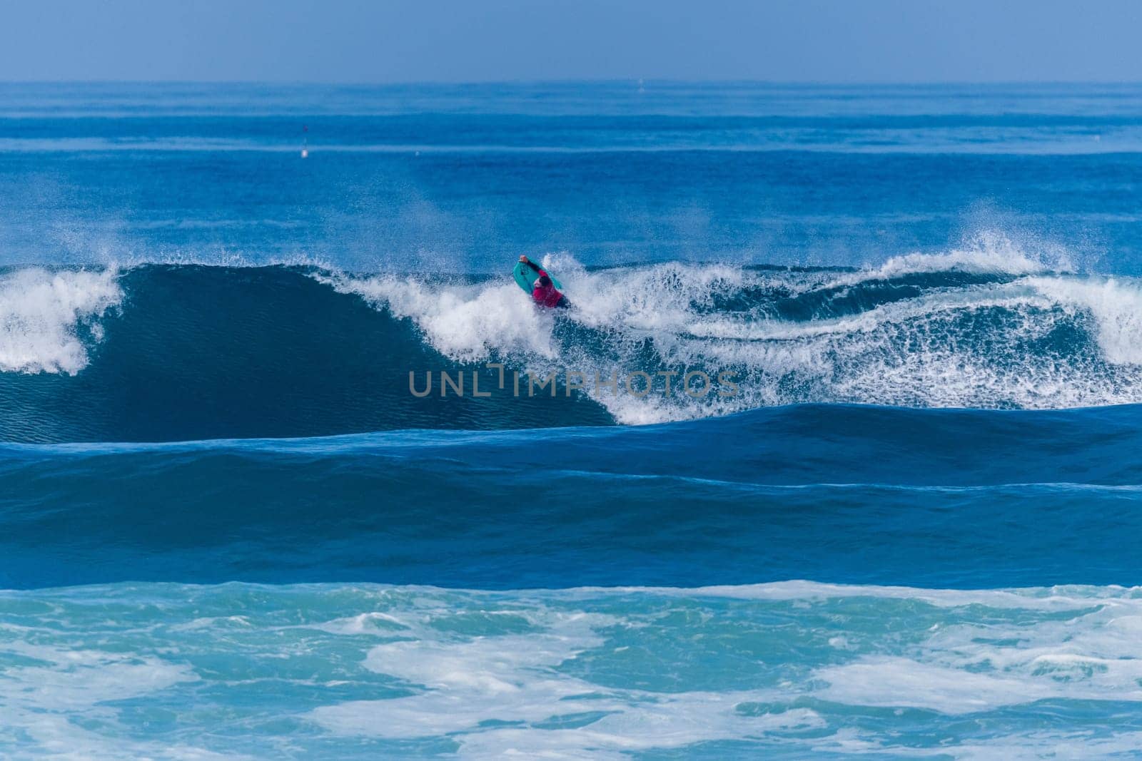 VIANA DO CASTELO, PORTUGAL - SEPTEMBER 22, 2016: Dave Hubbard (HAW) during  the Viana World Bodyboard Championship 2016.