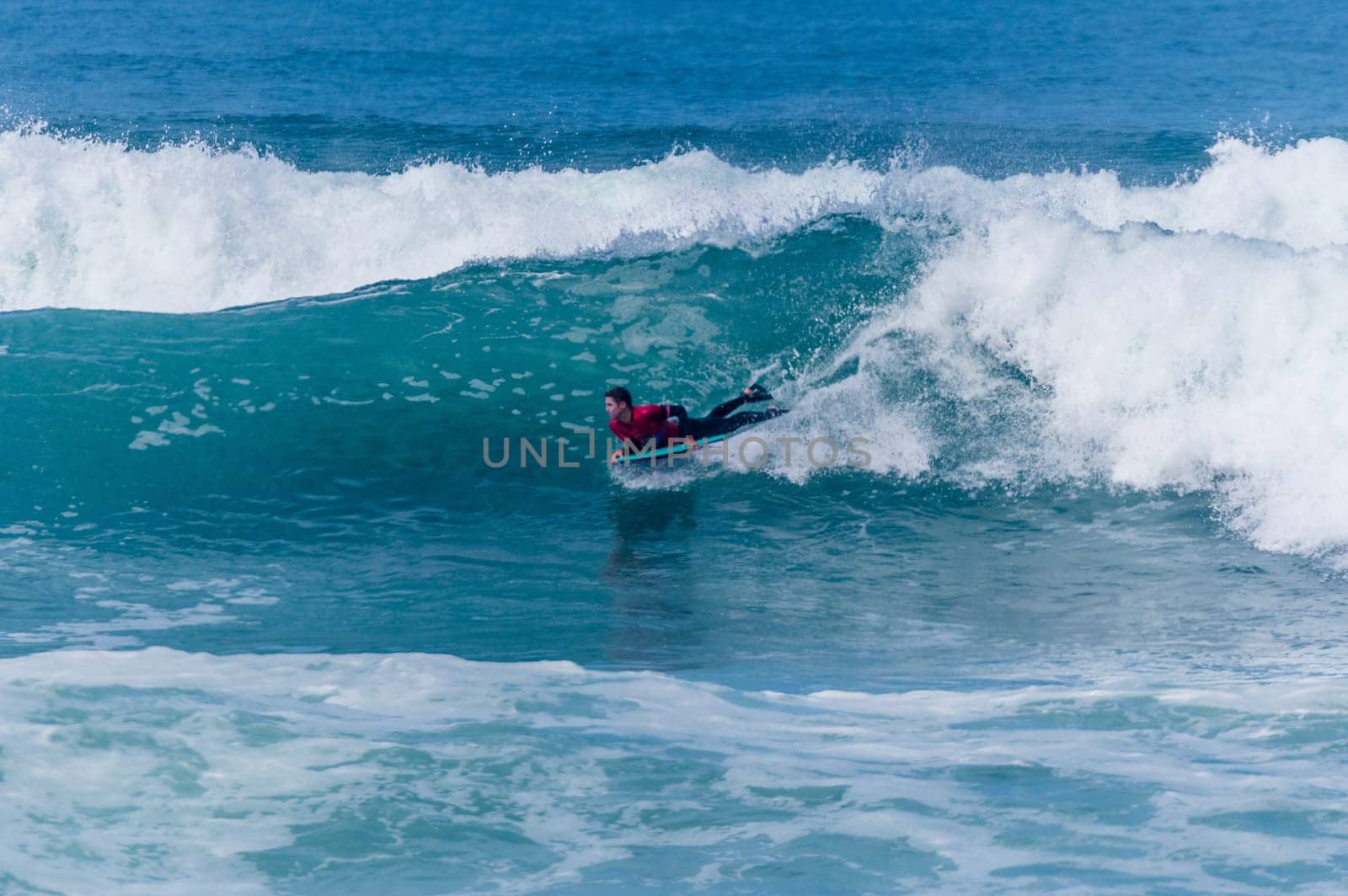 VIANA DO CASTELO, PORTUGAL - SEPTEMBER 22, 2016: Dave Hubbard (HAW) during  the Viana World Bodyboard Championship 2016.