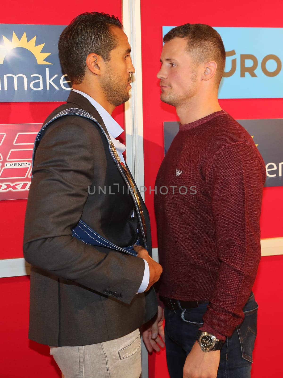 Press conference for the European Championship fight on 12.11.2016 in the GETEC-Arena Magdeburg