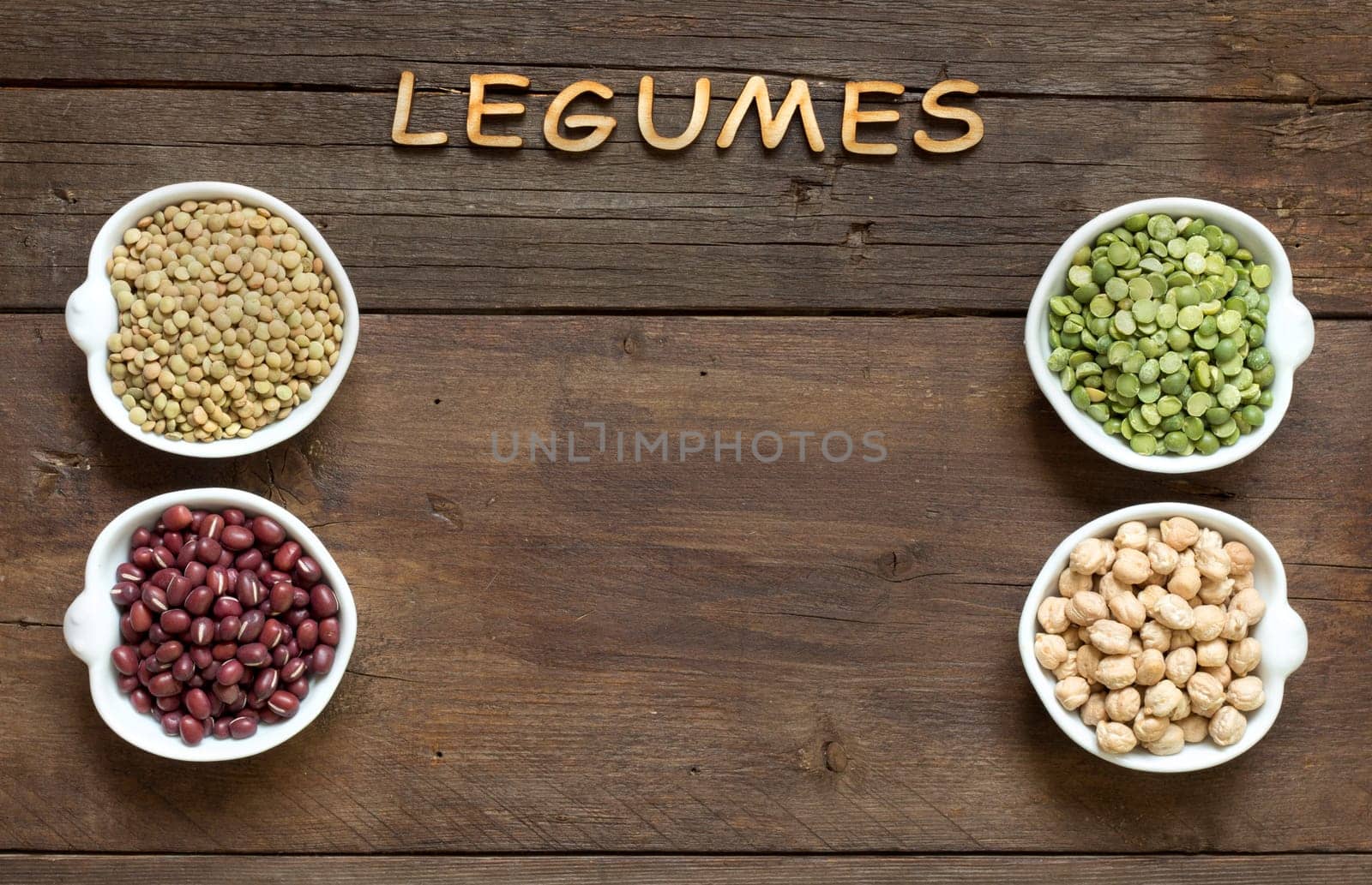 Variety or legumes and the word of Legumes on wood