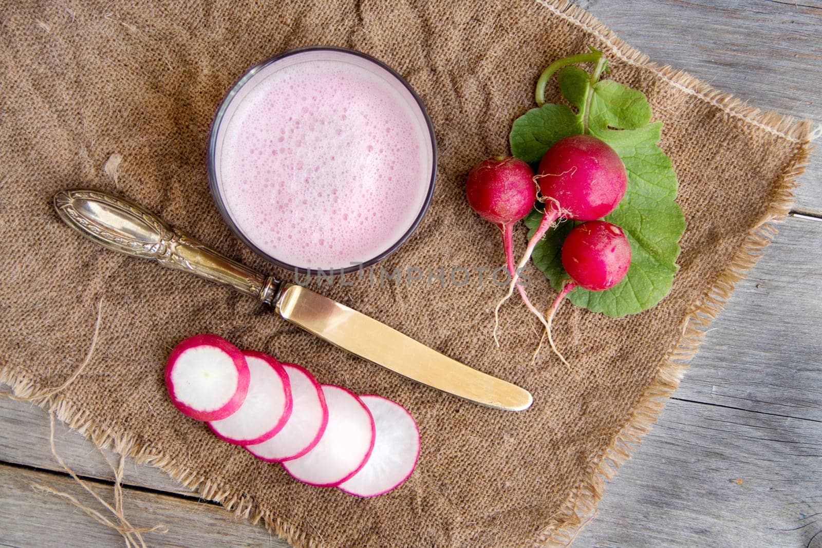 Fresh radish smoothy juice