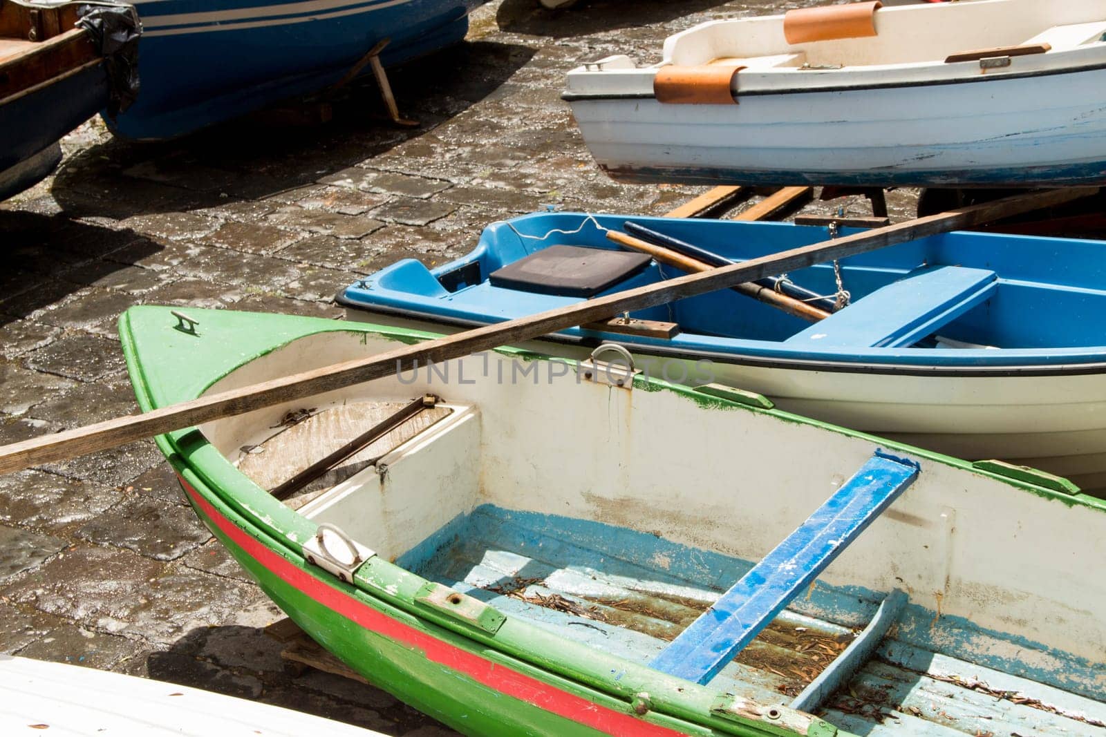Abbandoned fishing boats on the sea shore