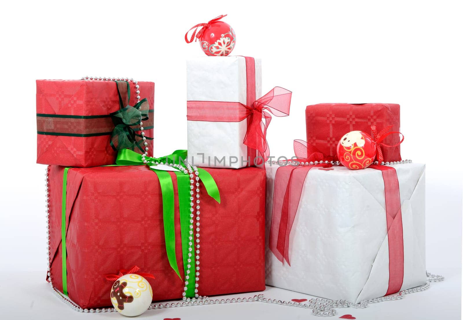 the red and white Christmas gift boxes