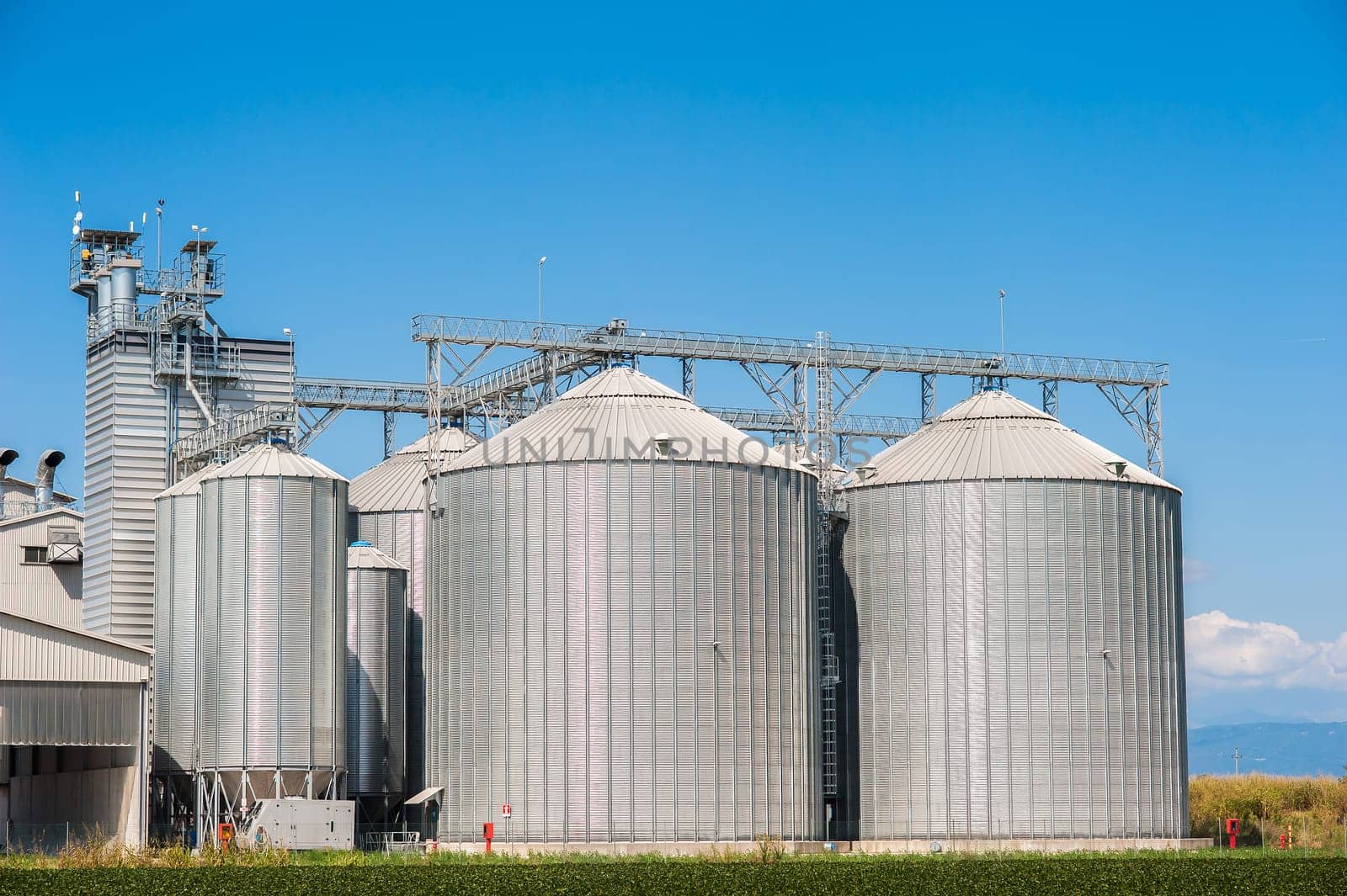 Agricultural Silo - Building Exterior, Storage and drying of grains, wheat, corn, soy, sunflower