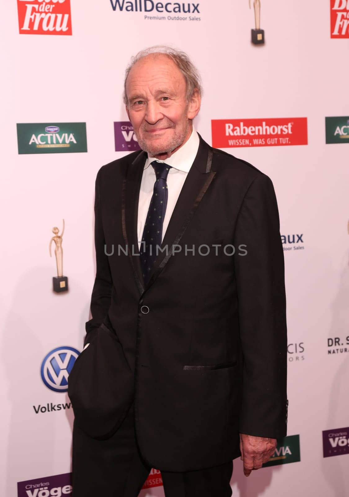 Michael Mendl at the 10 years GOLDENE BILD der FRAU