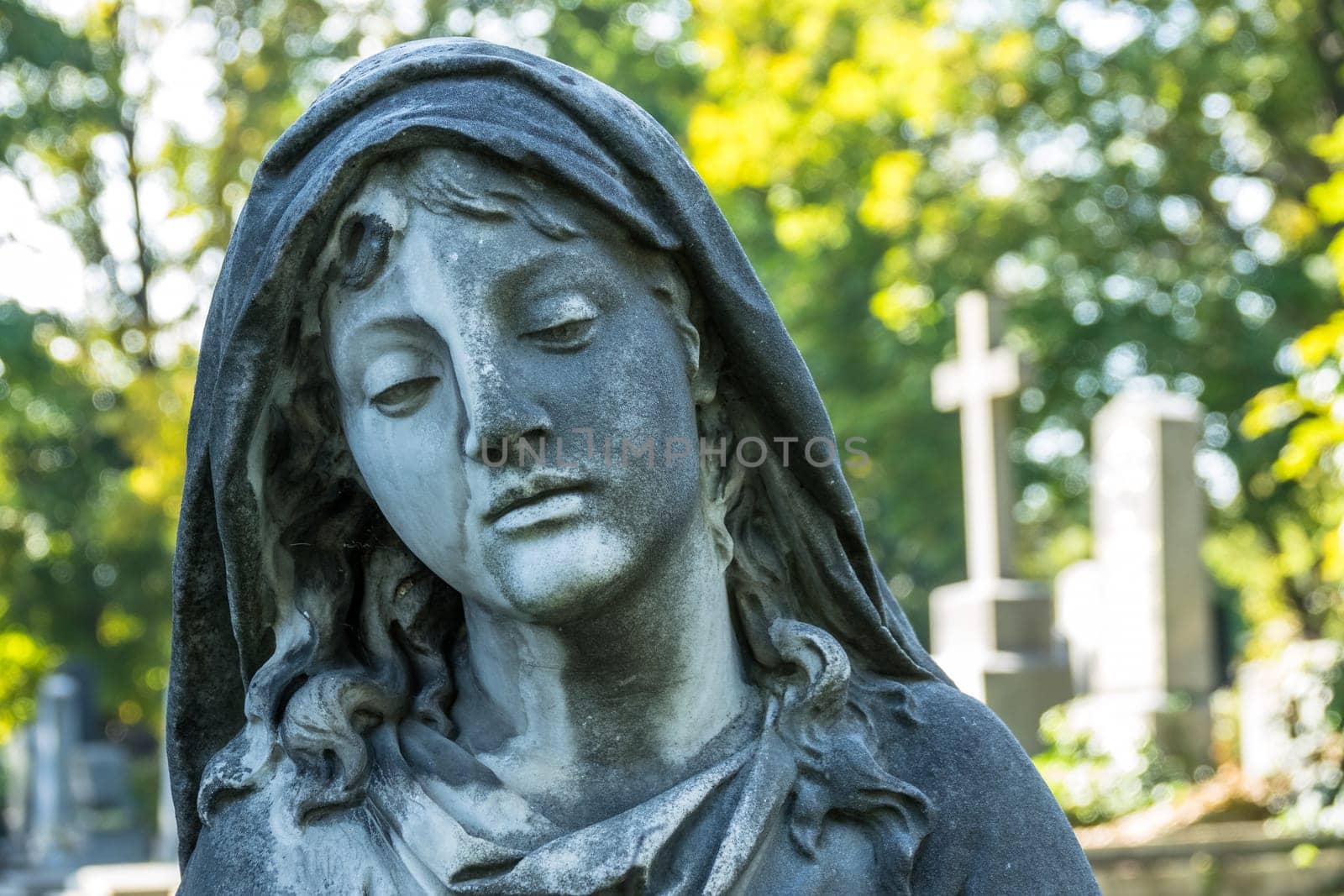 Grabengel,sculpture on a grave in the cemetery