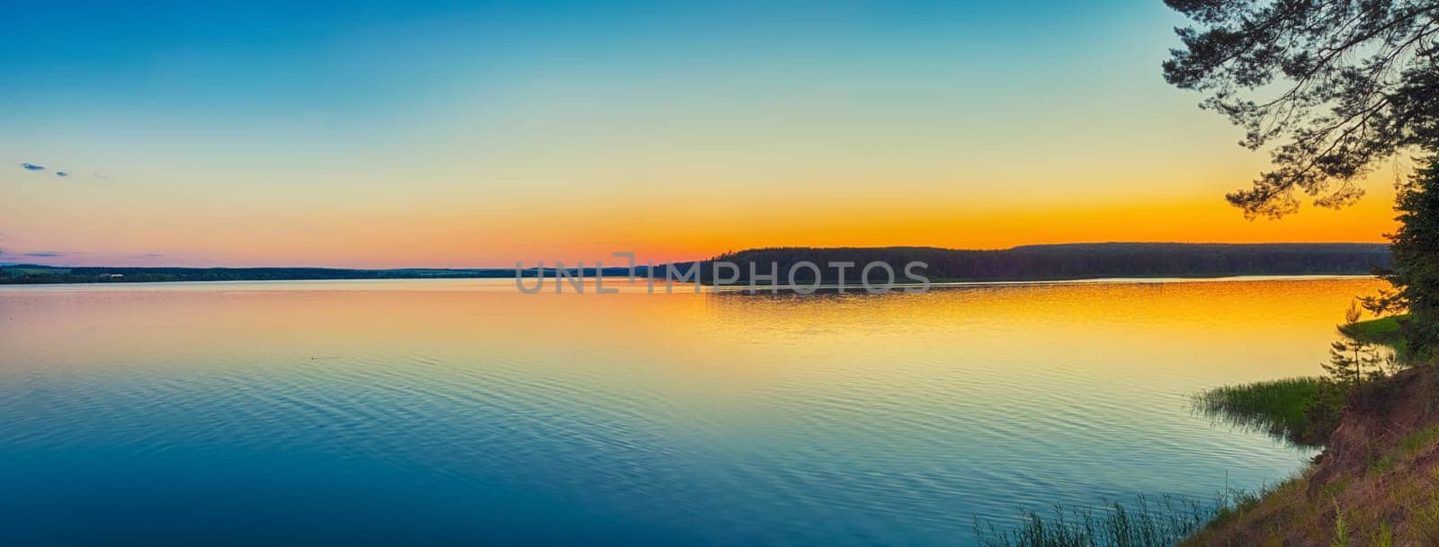 Amazing sunset over the sea. Panorama