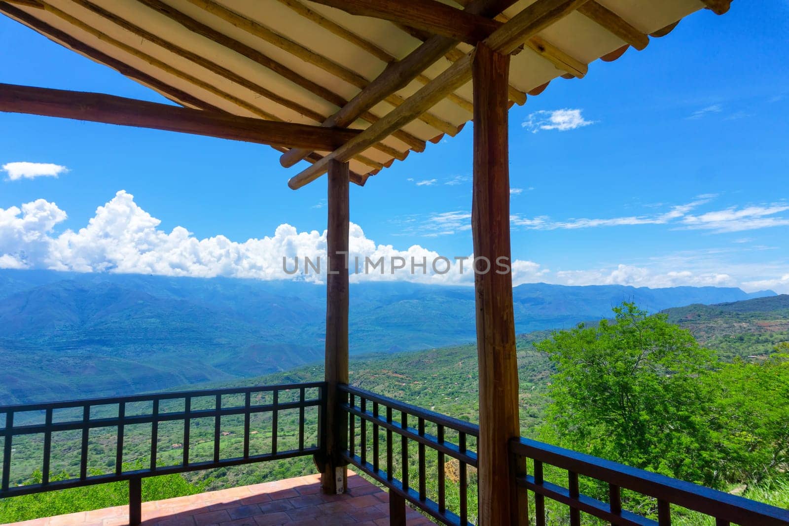 Covered viewpoint on the outskirts of Barichara, Colombia