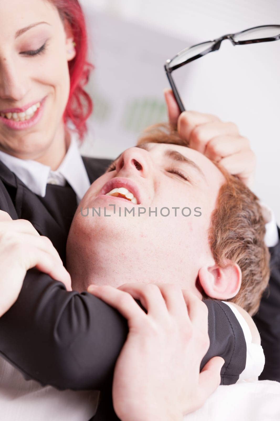 bias gender annoyances at work in the office