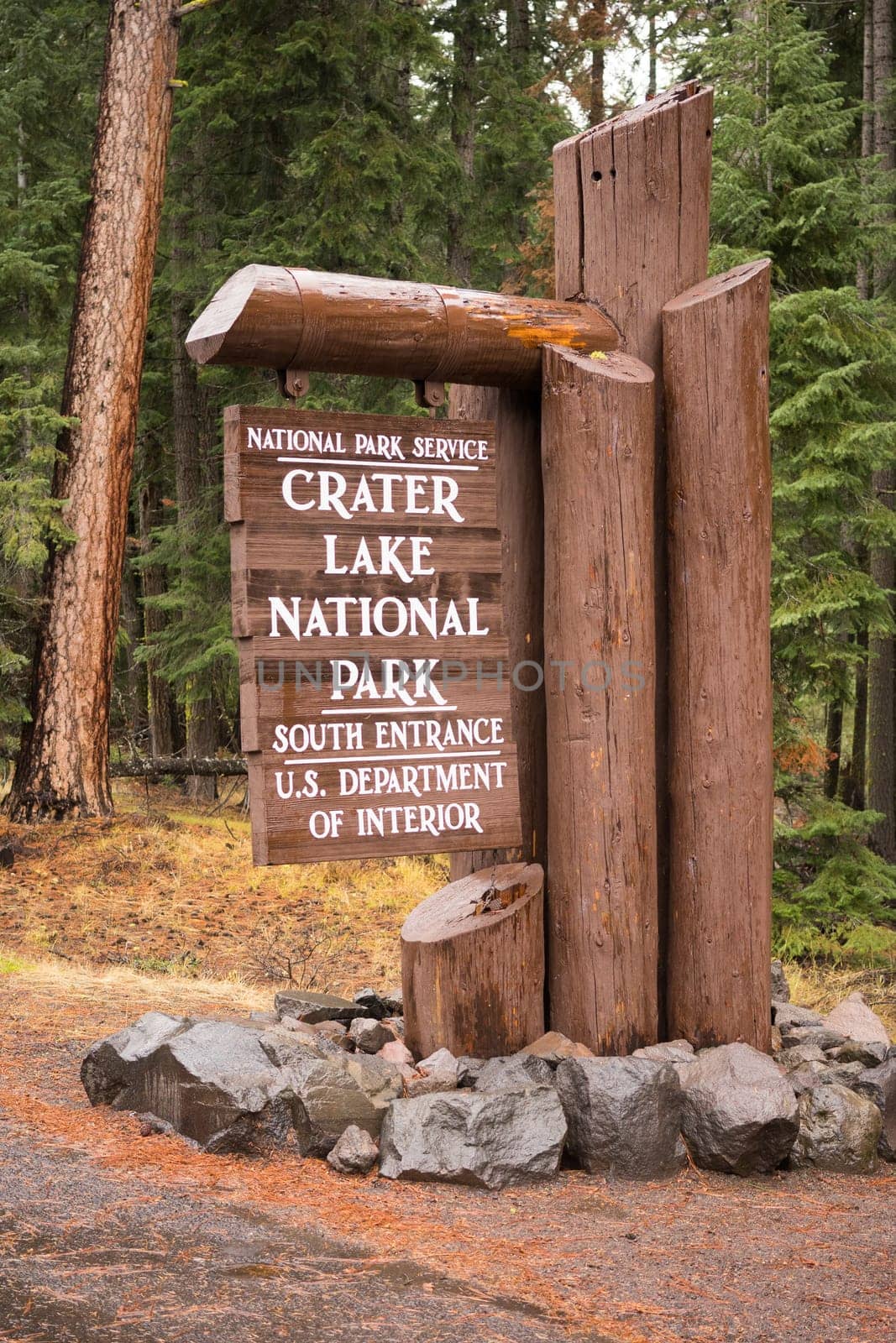 A temporary sign marking the entrance to Crater Lake United States