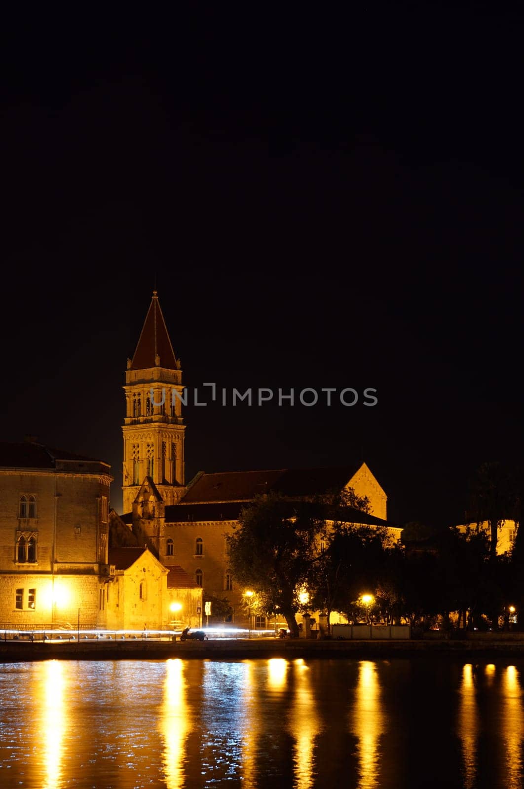 St. Lawrence Cathedral in Trogir by night