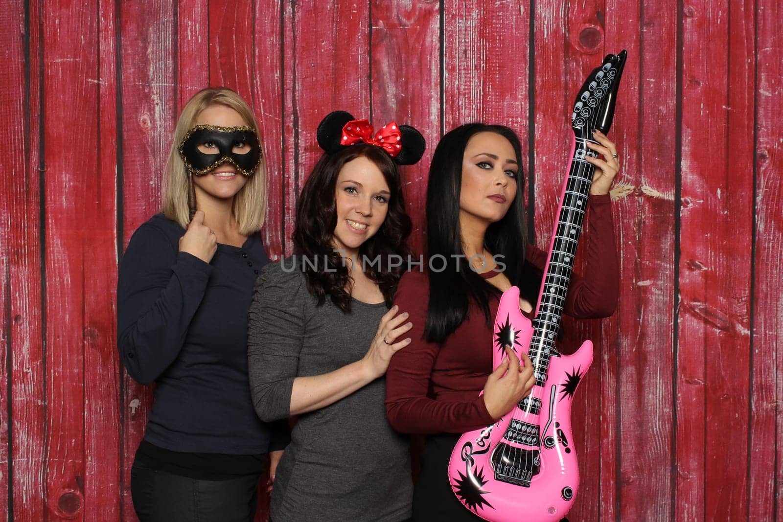 3 girls at a Photobooth Party