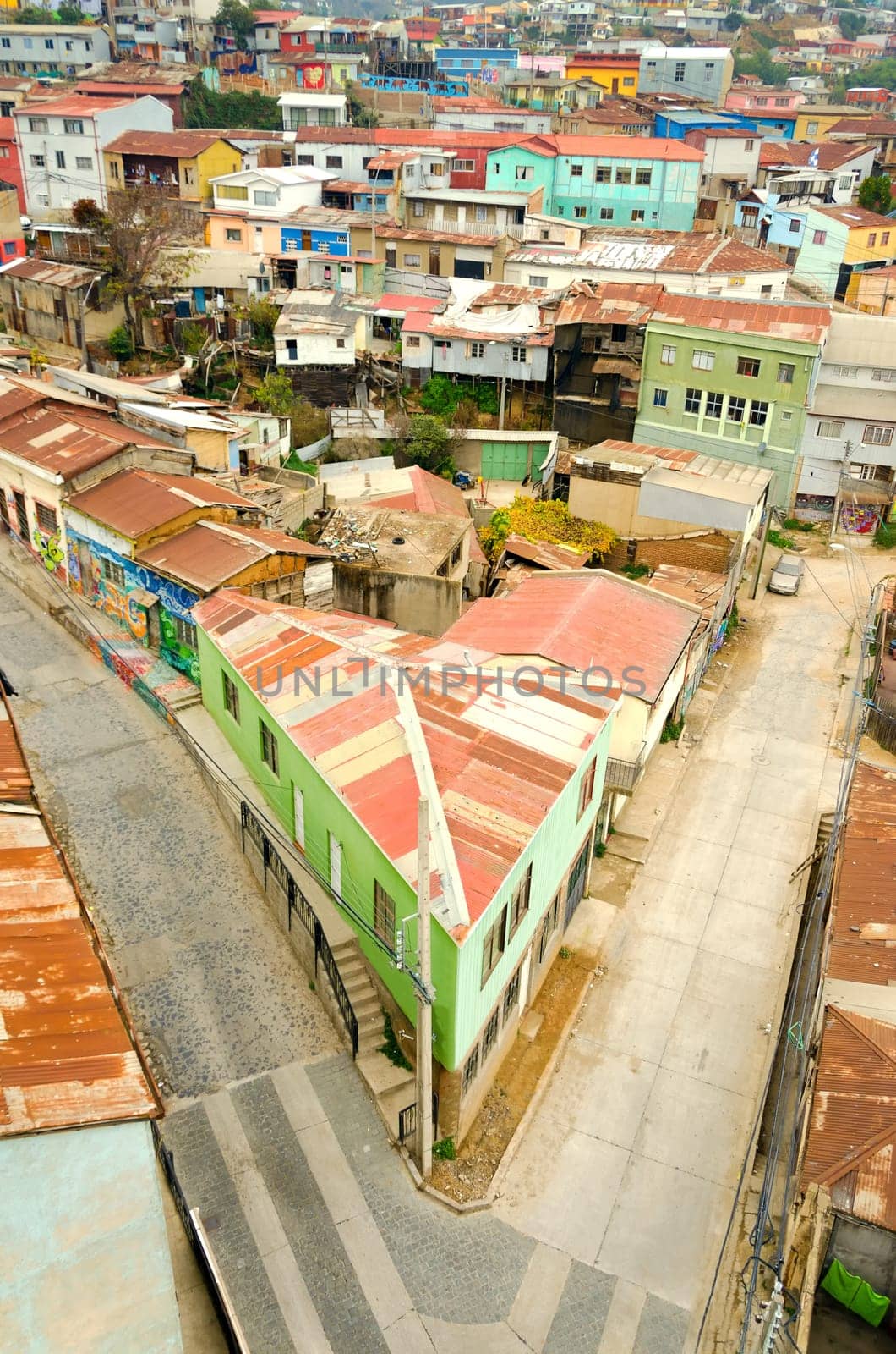 VALPARAISO, CHILE - MAY 28: View of an intersection in Valparais, Chile on May 28, 2014