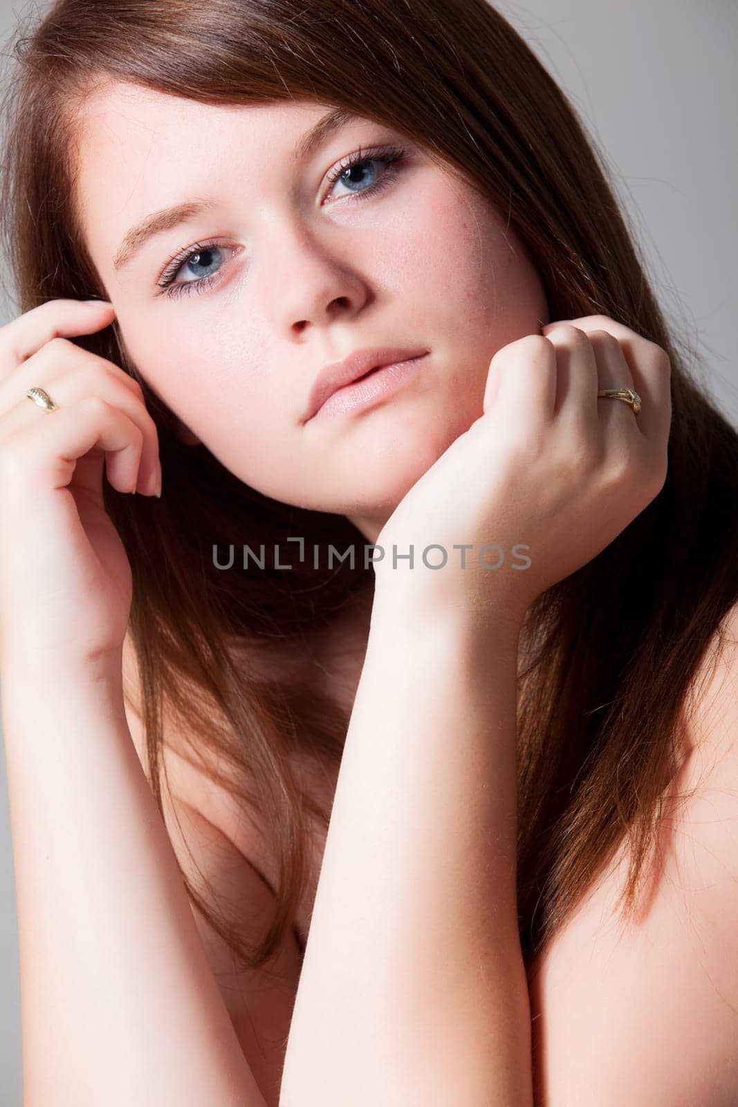 Young beauty woman whith a clear natural skin