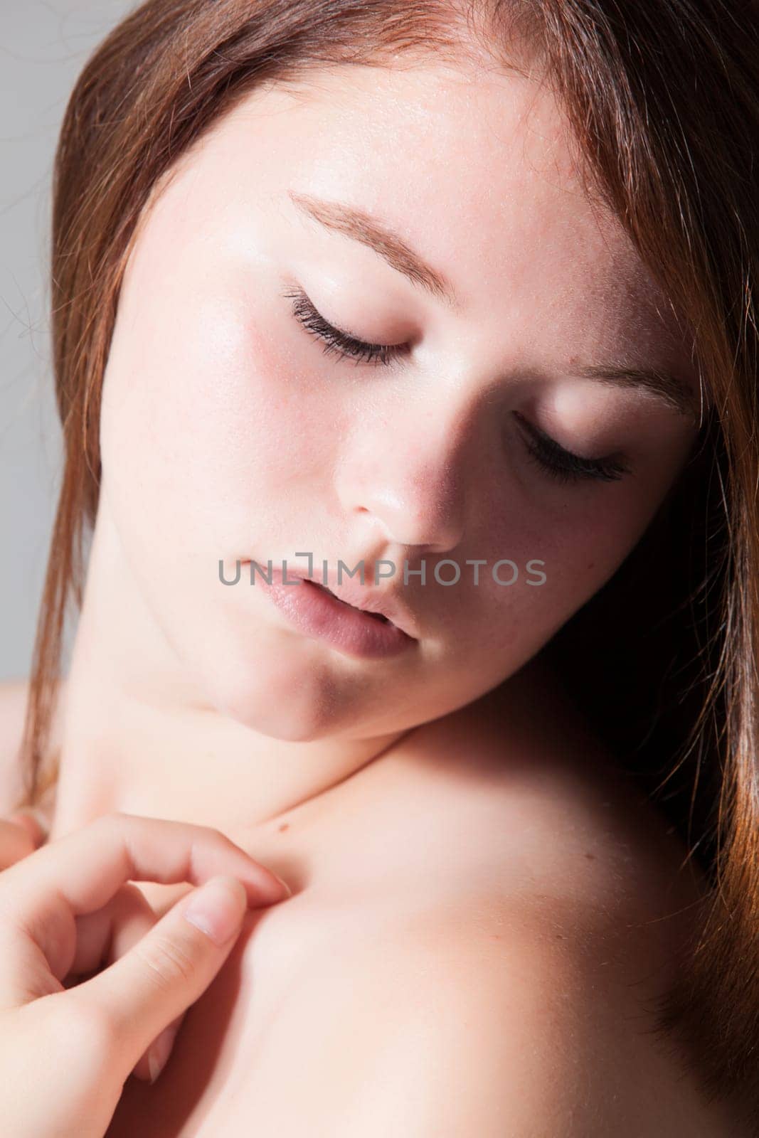 Young beauty woman whith a clear natural skin