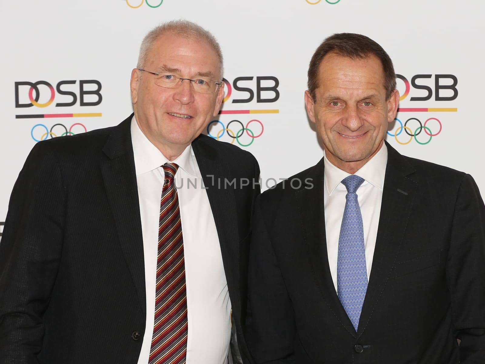 Chairman of the Board of the German Olympic Sports Confederation (DOSB) Dr. Michael Vesper and President of the German Olympic Sports Confederation (DOSB) Alfons Hörmann at the 13th General Assembly of the DOSB on 03.12.2016 in Magdeburg