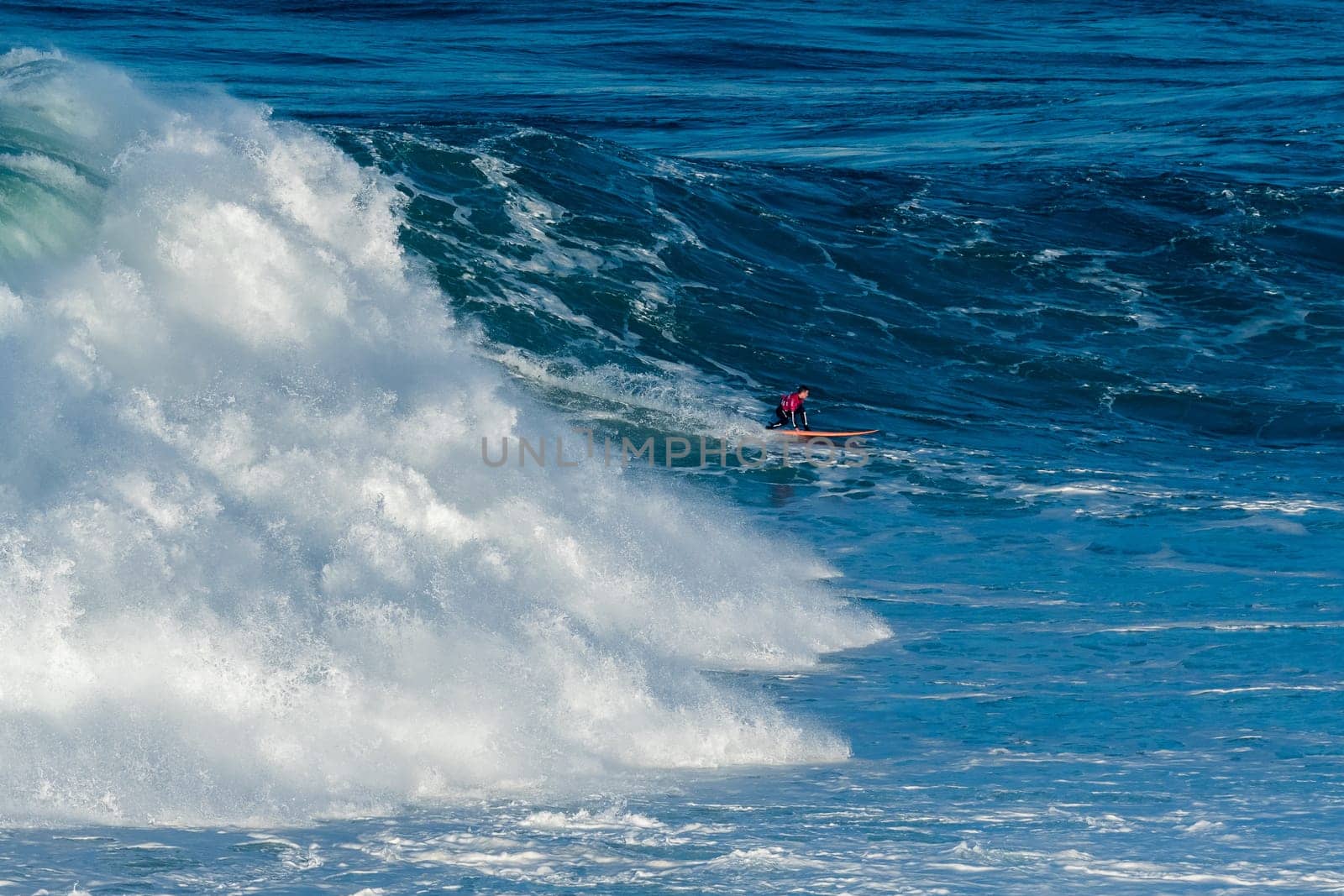 NAZARE, PORTUGAL - DECEMBER 20, 2016: Nic Lamb (USA) during the Nazare Challenge 2016 - Big Wave Tour #3 at Praia do Norte - Nazare, Portugal.