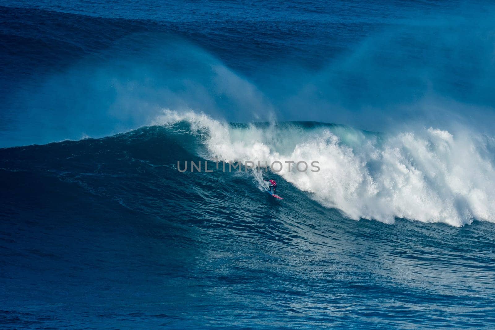 NAZARE, PORTUGAL - DECEMBER 20, 2016: Billy Kemper (HAW) during the Nazare Challenge 2016 - Big Wave Tour #3 at Praia do Norte - Nazare, Portugal.