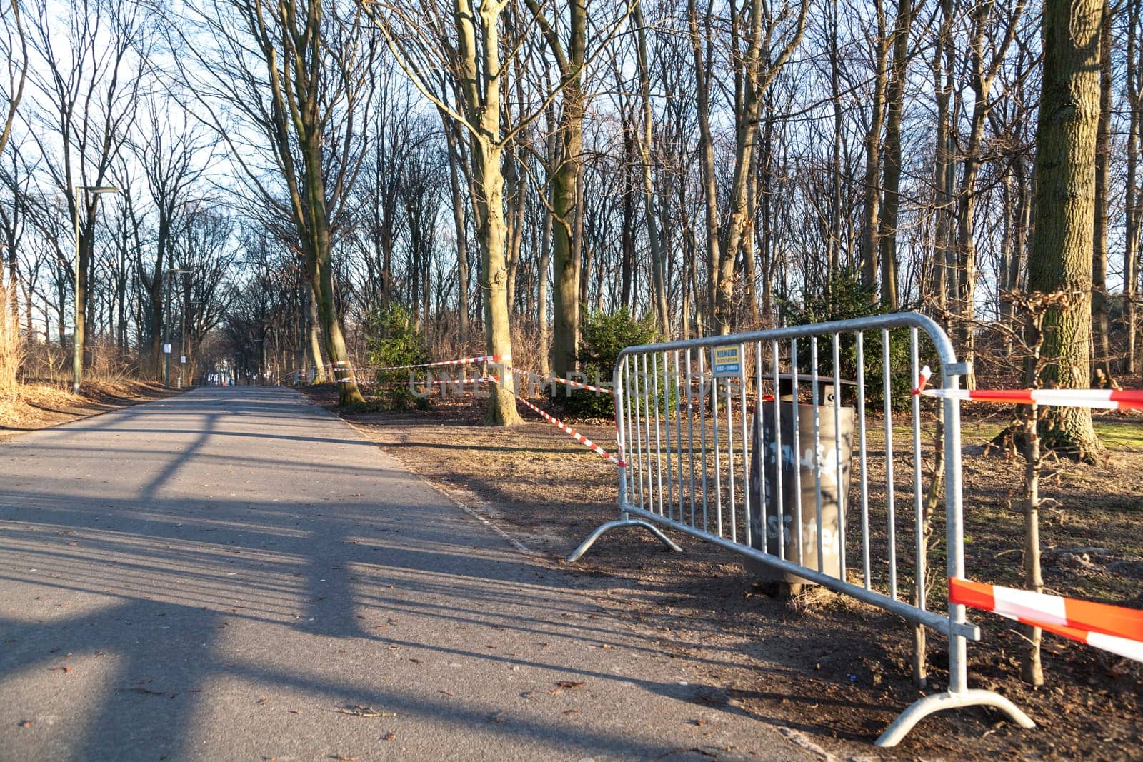 Barrier New Year's Eve party at the Brandenburg Gate in Berlin on 30.12.2016