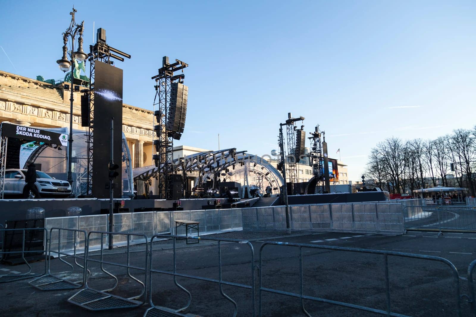 Stage at the Brandenburger am before the New Year's Eve party on 30.12.2016