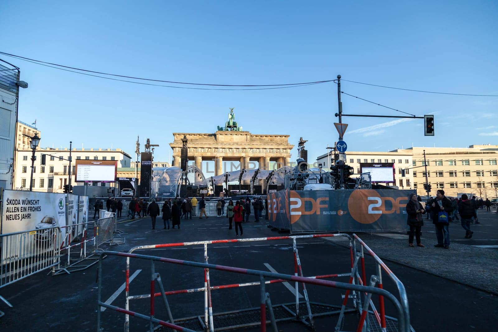 Stage at the Brandenburger am before the New Year's Eve party on 30.12.2016