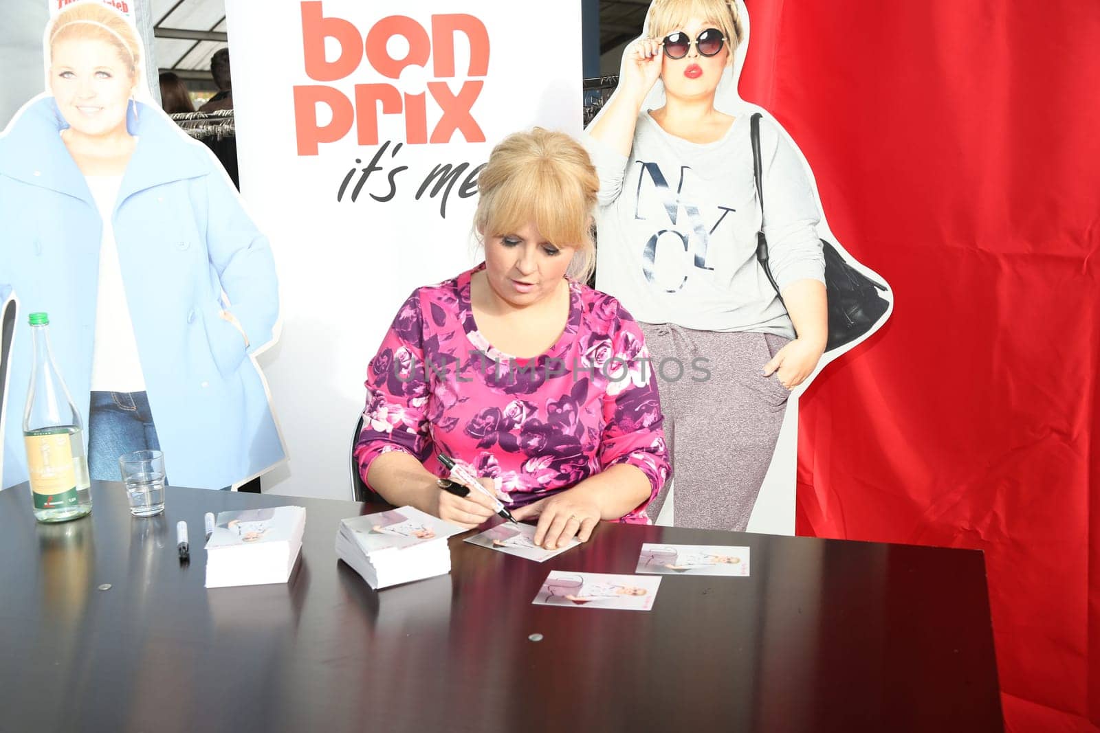 Maite Kelly at a fashion fair in Hamburg
