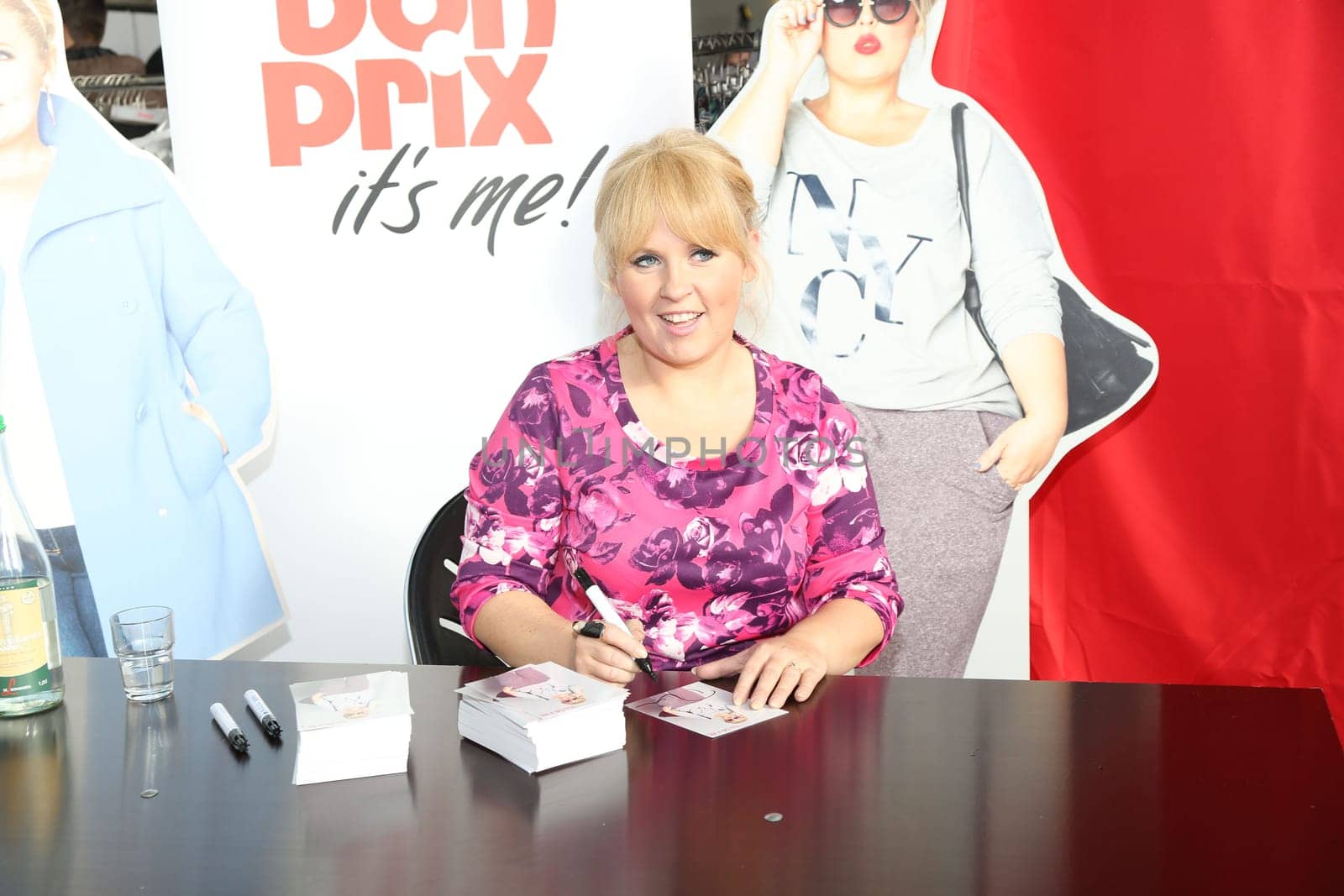 Maite Kelly at a fashion fair in Hamburg