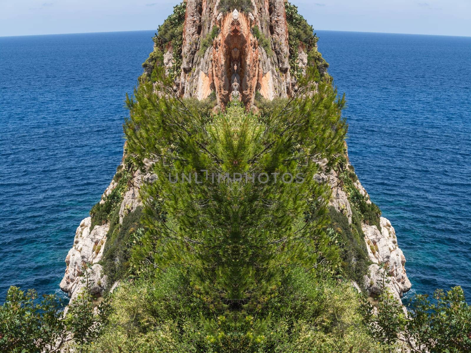 Sea waves and rocks on the steep west coast of Mallorca. .