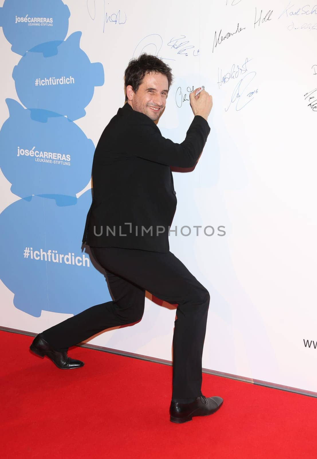 Oliver Mommsen ,. Jose Carreras Gala at the Estrel Hotel Berlin on 14.12.2016