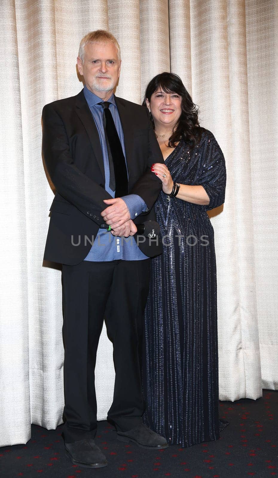 James Foley (Regisseur) und E L James (Romanautorin und Produzentin) ,.Europapremiere von FIFTY SHADES OF GREY -   Cinemaxx Hamburg